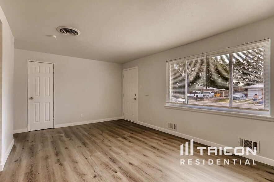 Building Photo - 3115 Xanadu St