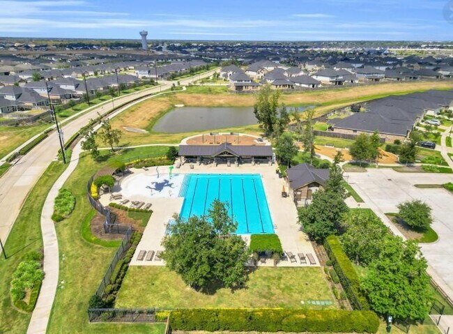 Building Photo - 8407 Balding Dr