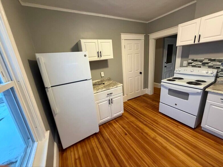 Building Photo - 34 Springside Ave