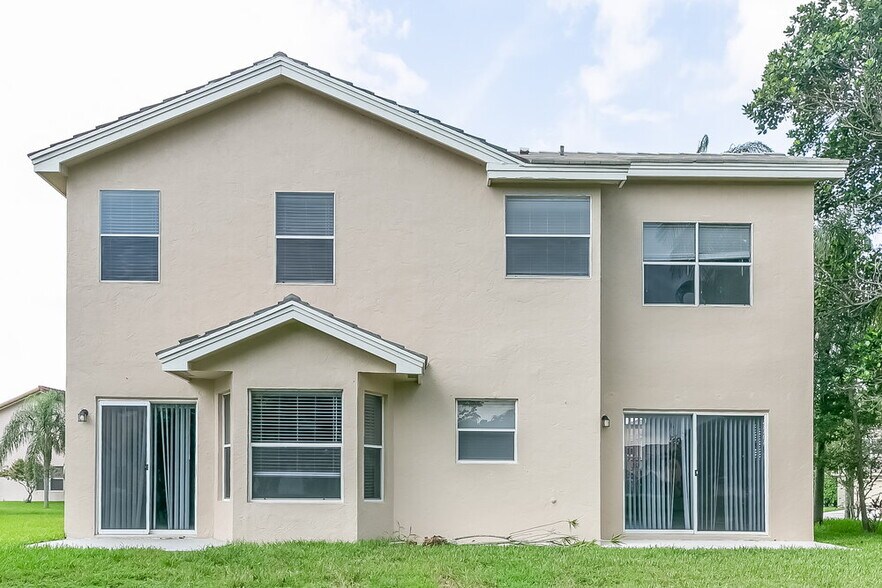 Building Photo - 8748 Jade Ct