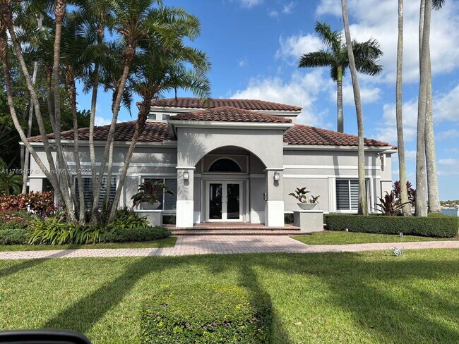 Building Photo - 14670 SW 132nd Ct