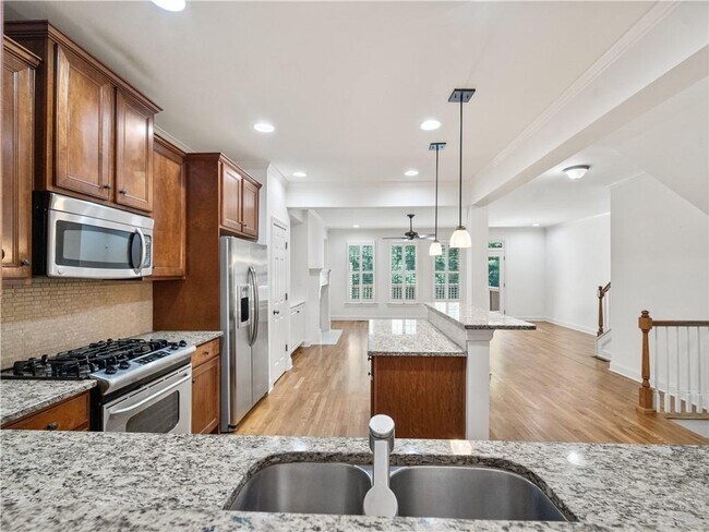 Building Photo - 3154 Chestnut Woods Dr