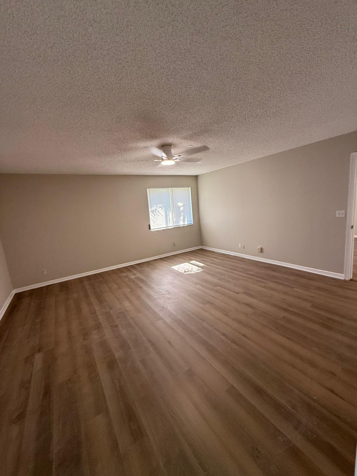 Primary Bedroom - 330 NW 67th St