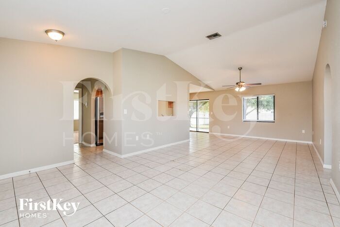 Building Photo - 7202 Kumquat Rd