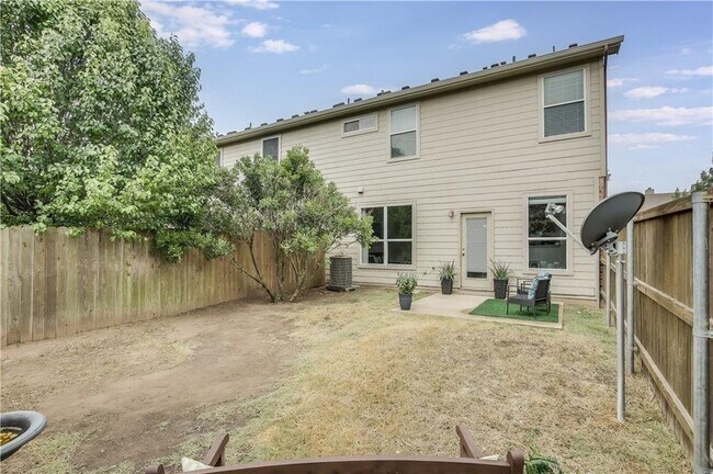 Building Photo - 82 Verde Ranch Loop