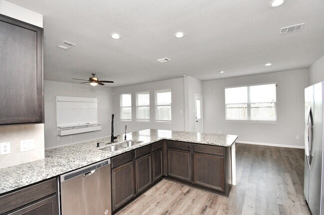Building Photo - 3206 Alberelli Dr