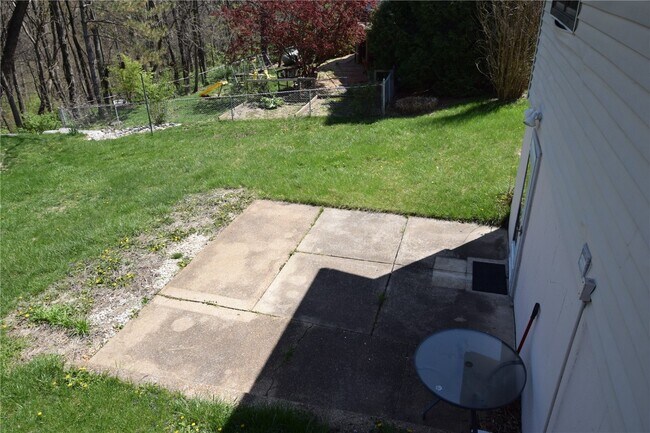 Building Photo - 3626 Blecha Rd