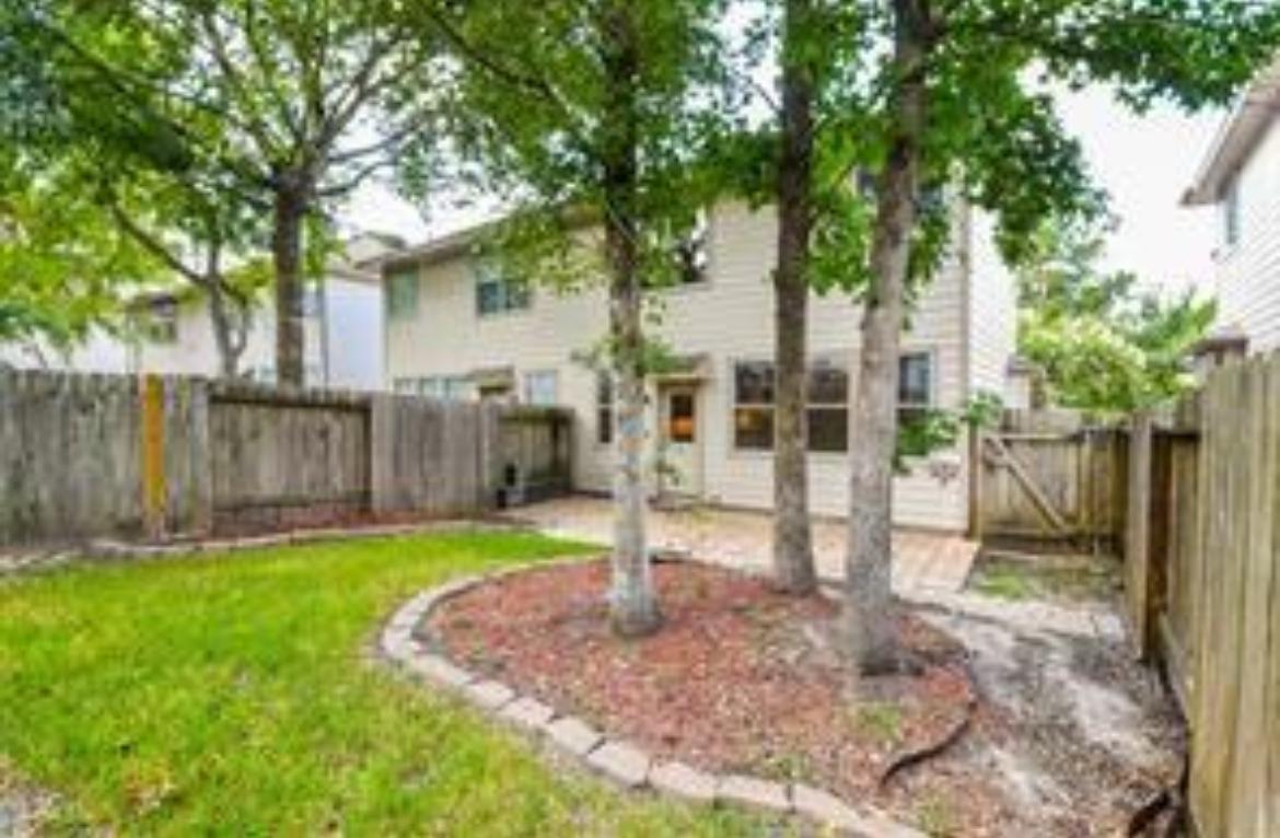 Building Photo - 38 Whitekirk Pl