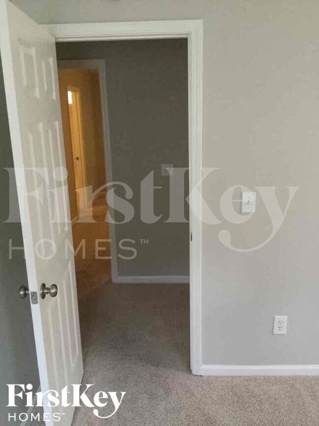 Building Photo - 1138 Summerstone Trace