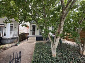 Building Photo - 1522 Melpomene St