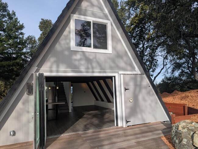 Building Photo - 23554 Mountain Charlie Rd