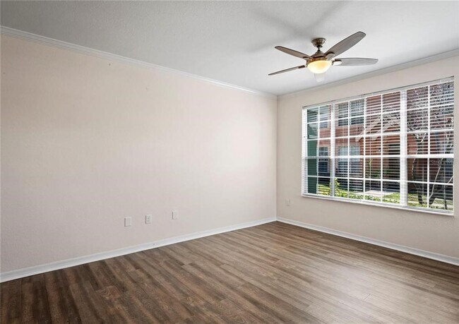 Building Photo - 10512 White Lake Ct
