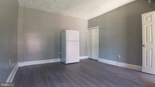 Building Photo - 4637 Leiper St