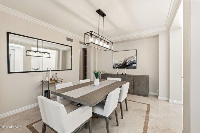 Building Photo - 2621 Springbrook Ct