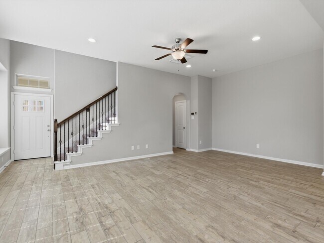 Building Photo - 28043 Rocky Heights Dr