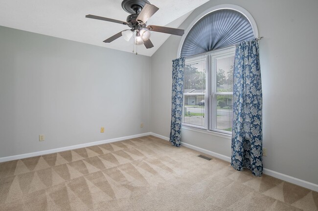 Building Photo - 3970 Loufield Dr