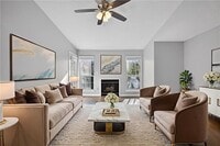 Building Photo - 423 Granville Ct