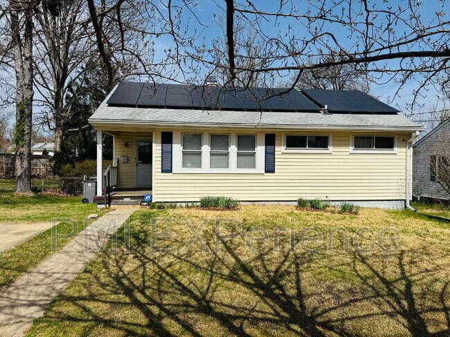 Primary Photo - 1204 Broadwood Dr