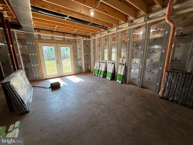 Building Photo - 9102 New Cut Rd