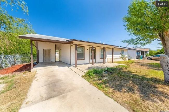 Primary Photo - 107 Oak Valley Dr