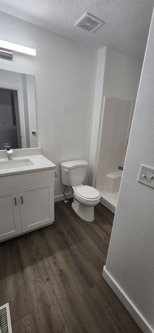 Building Photo - Charming 3 Bedroom Townhome For Rent in Herriman!