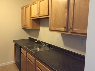 Building Photo - 80 Sentinel Court