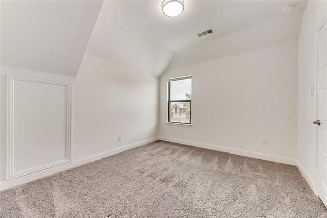 Building Photo - 4601 Parkridge Dr