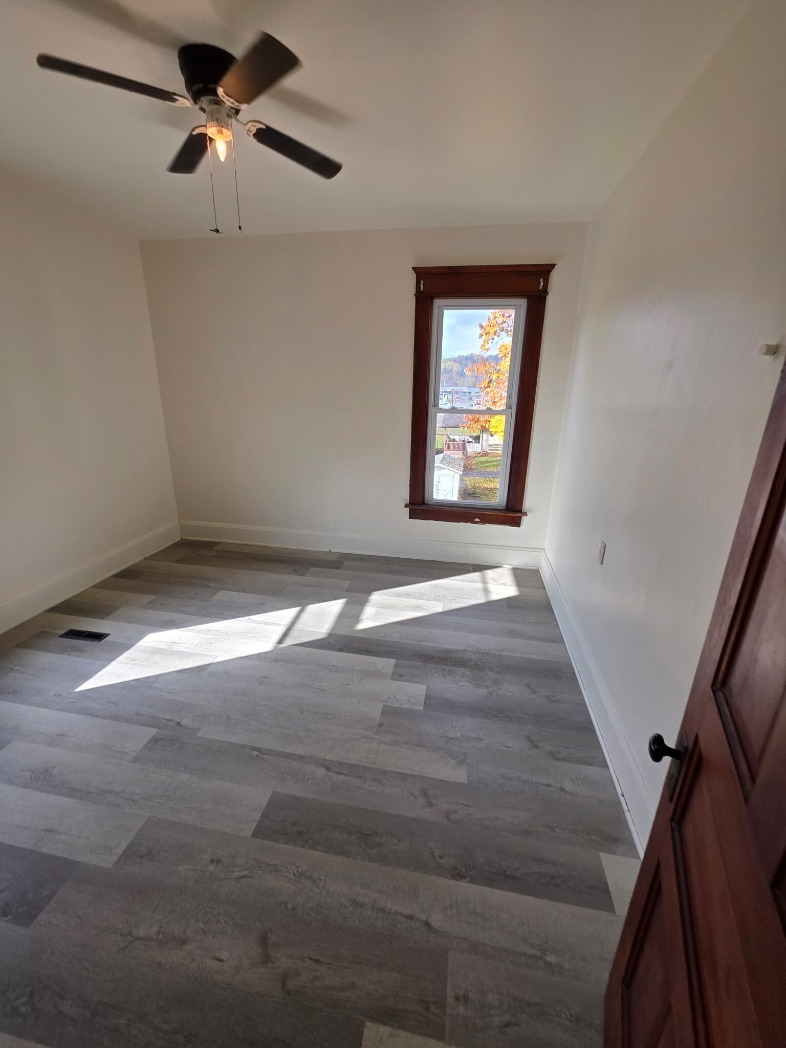 Building Photo - 409 S 3rd St