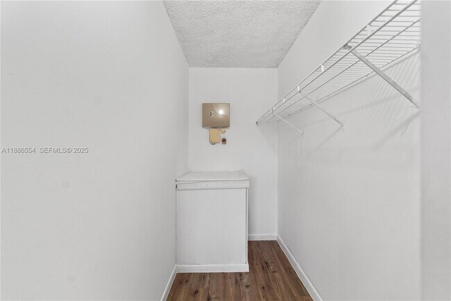 Building Photo - 301 SW 135th Ave