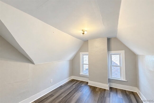 Building Photo - 339 Pennsylvania St