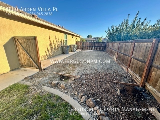 Building Photo - 3580 Arden Villa Pl