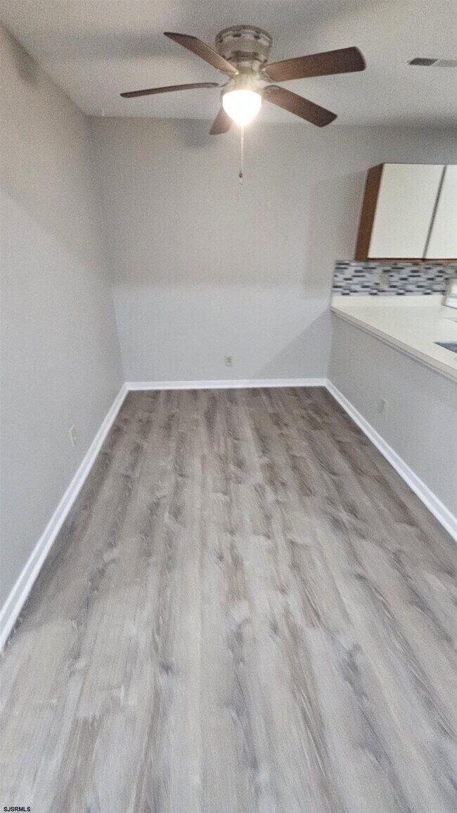 Building Photo - 184 Heather Croft