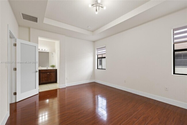 Building Photo - 10335 W 34th Ct