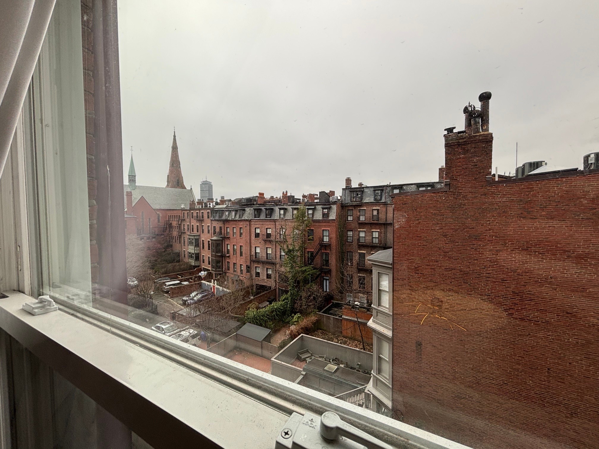 Building Photo - 85 Charles St