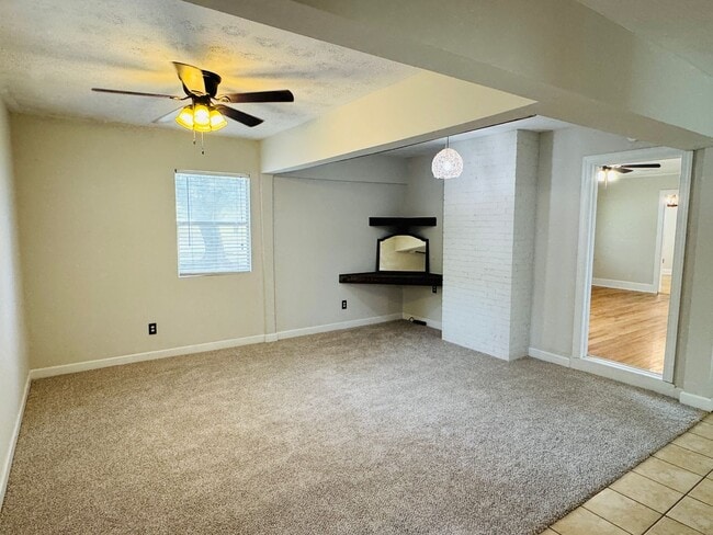 Building Photo - Paradise in Tallassee
