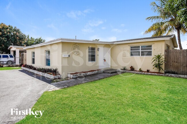 Building Photo - 2330 N 67th Ave