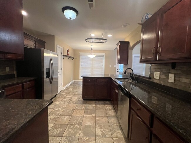 Building Photo - 1701 Winterhaven Ct