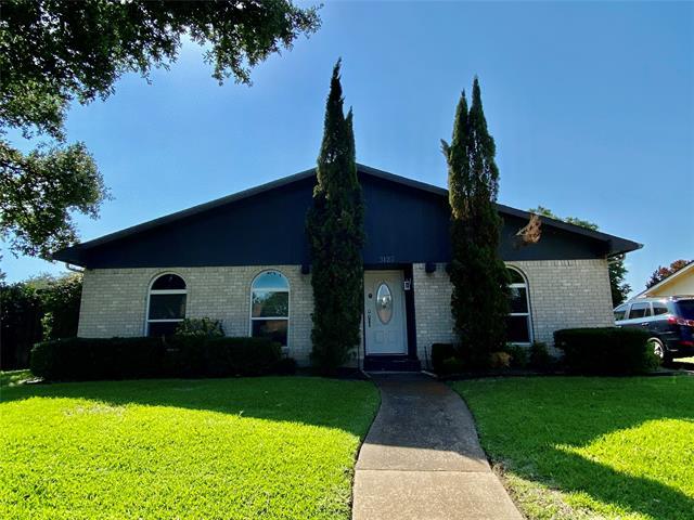 Building Photo - 3127 Falkland Rd