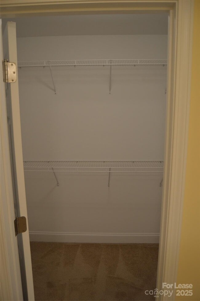 Building Photo - 132 Springfield Rd