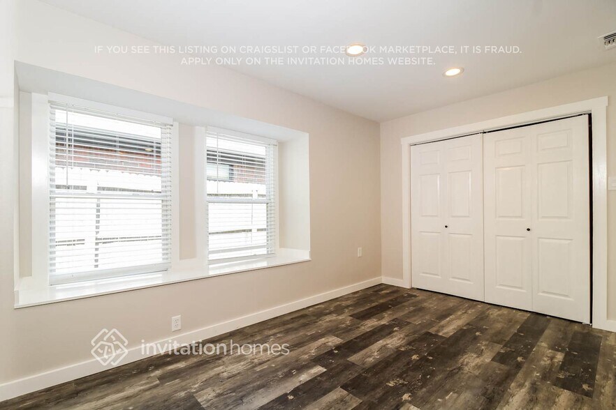 Building Photo - 8213 Mark Ln