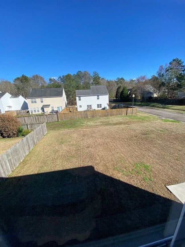 Building Photo - LEGEND OAKS DORCHESTER DISTRICT TWO SCHOOLS