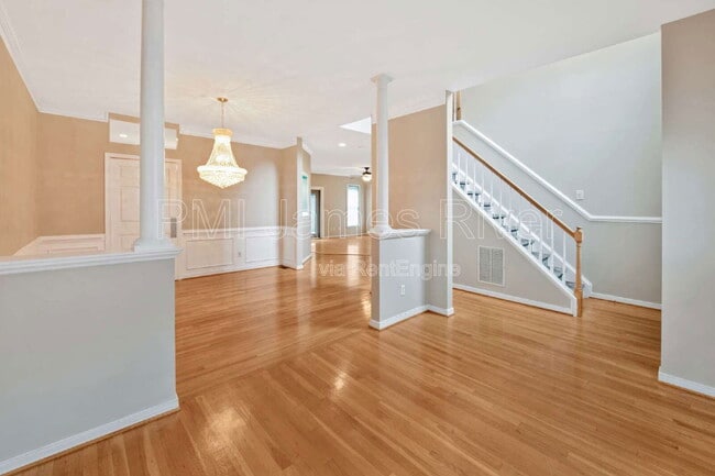 Building Photo - 9370 Windsor Shade Dr