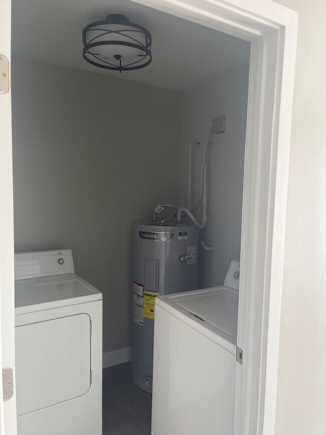 Building Photo - 4621 Amberleigh Ln
