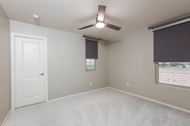 Building Photo - "Spacious 4-Bed Spacious two-level residential rental in Marana with modern Elegance!  Available ...