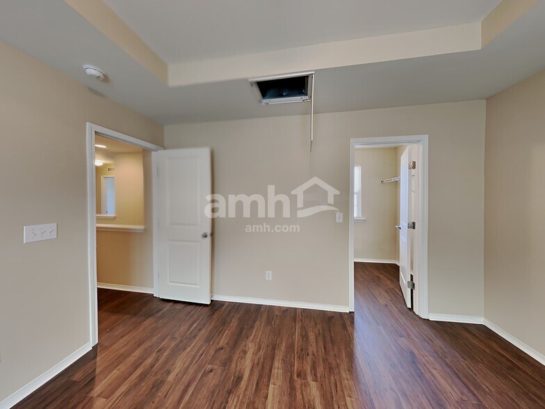 Building Photo - 253 Averasboro Dr