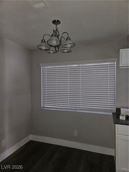 Building Photo - 6764 Groveview Ln