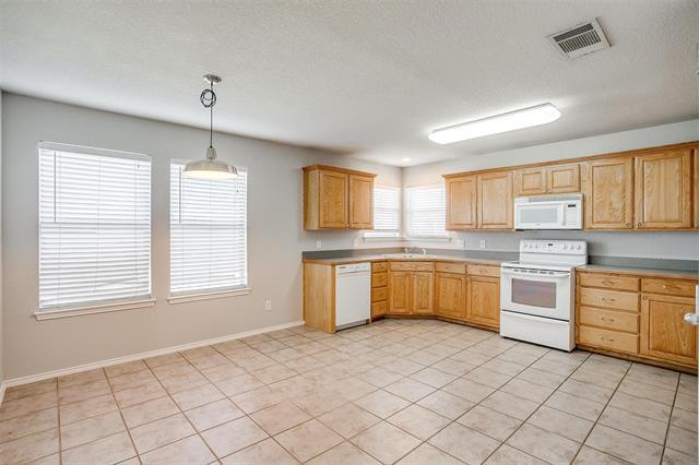 Building Photo - 543 Thistle Meade Cir