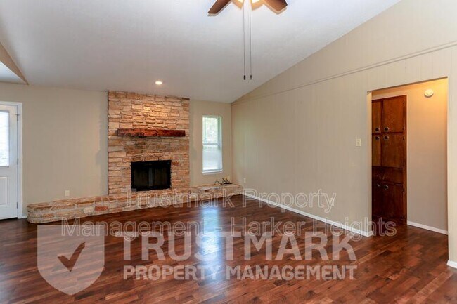 Building Photo - 1230 Preswick Cir