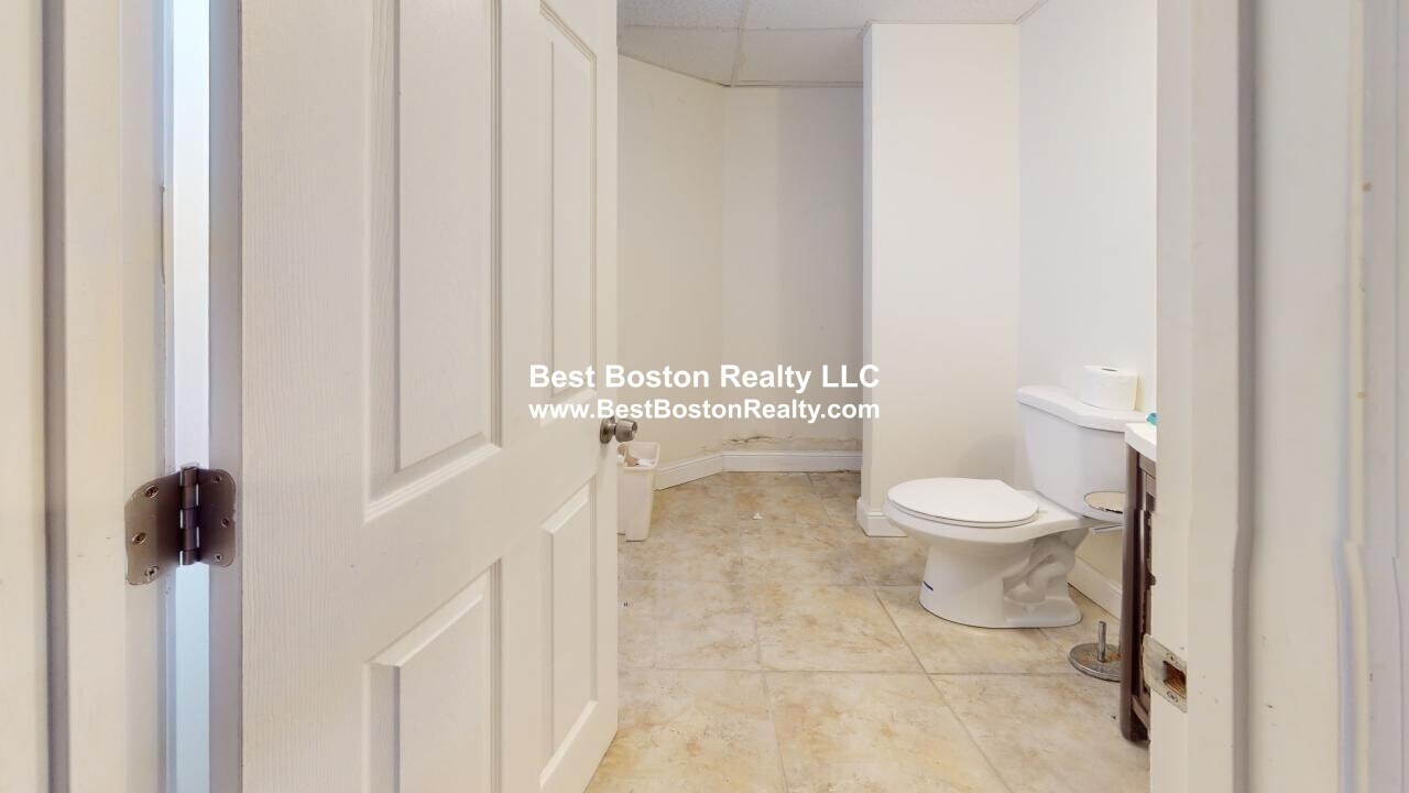Building Photo - 268 Boston Ave