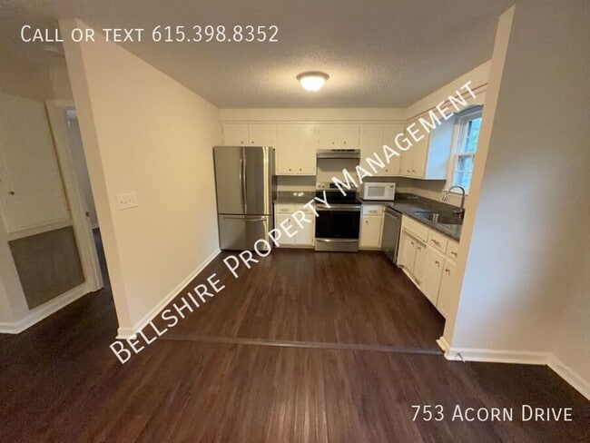 Building Photo - 753 Acorn Dr